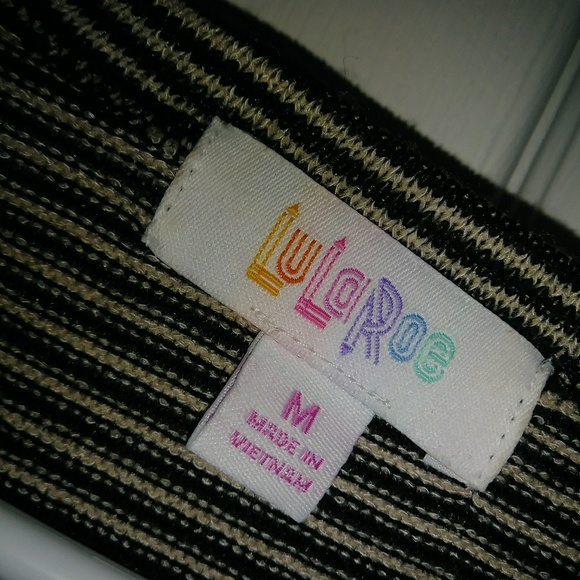 *DONATED* Lularoe Sarah - Picture 3 of 6